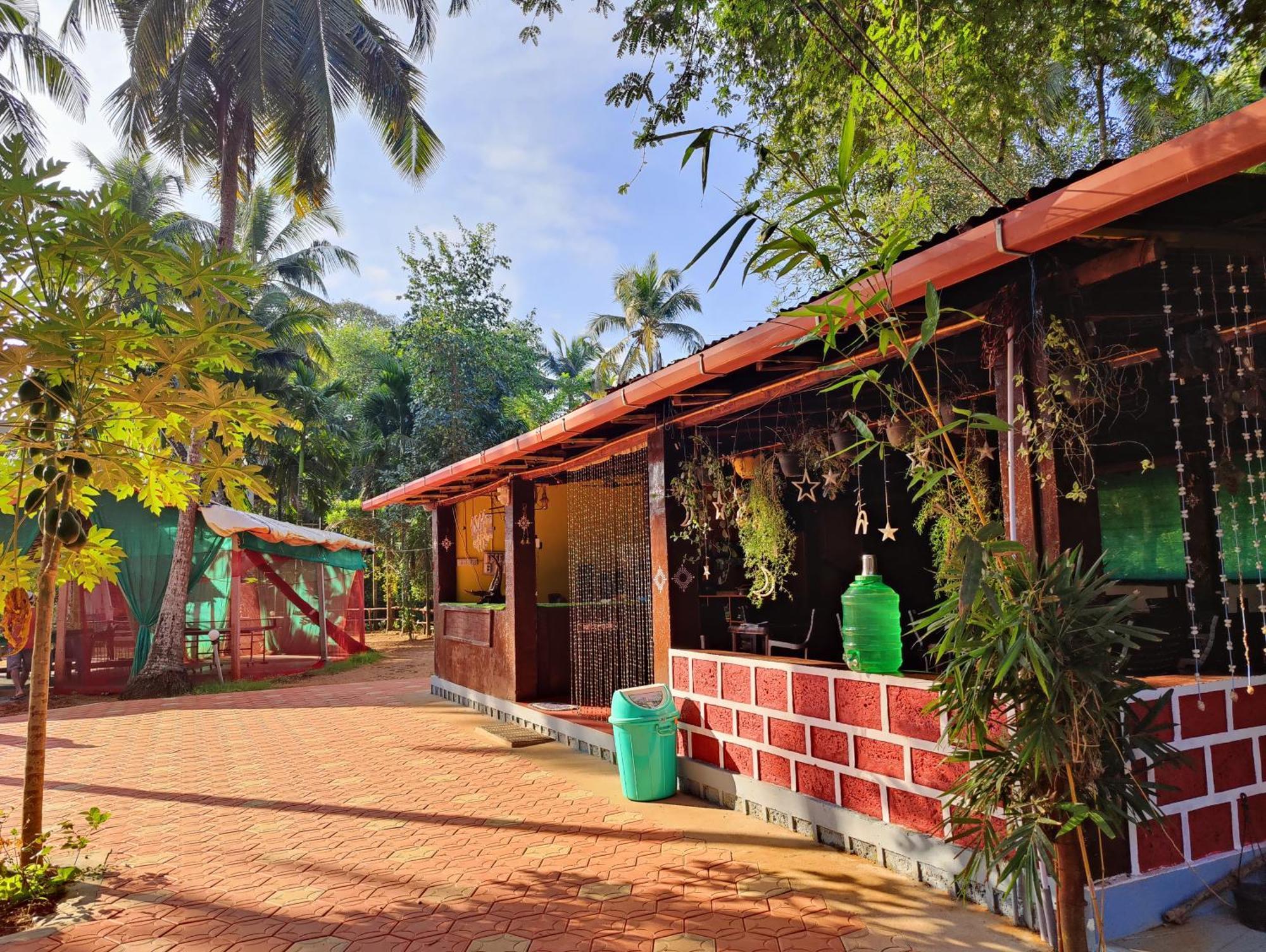 Hotel Art Karna Gokarna  Exterior foto